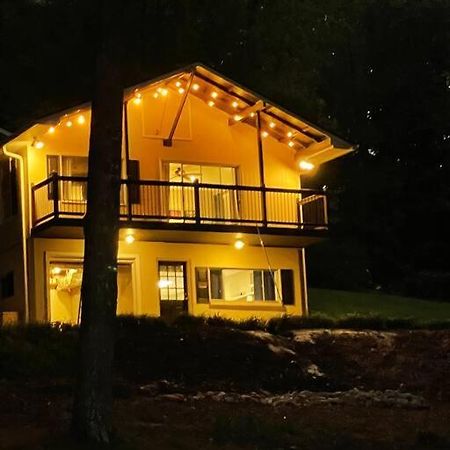 Cozy, Lake Lanier Property With Amazing Views Villa Dawsonville Bagian luar foto