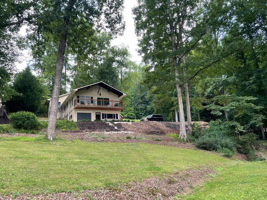 Cozy, Lake Lanier Property With Amazing Views Villa Dawsonville Bagian luar foto